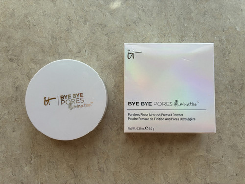 iT Cosmetics Bye Bye Pores illumination Pressed Powder Radiant Translucent READ - Foto 1 di 3