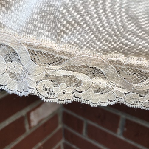 vanity fair Halbslip Gr. Medium L off white beige sexy Spitzenbesatz - Bild 2 von 5