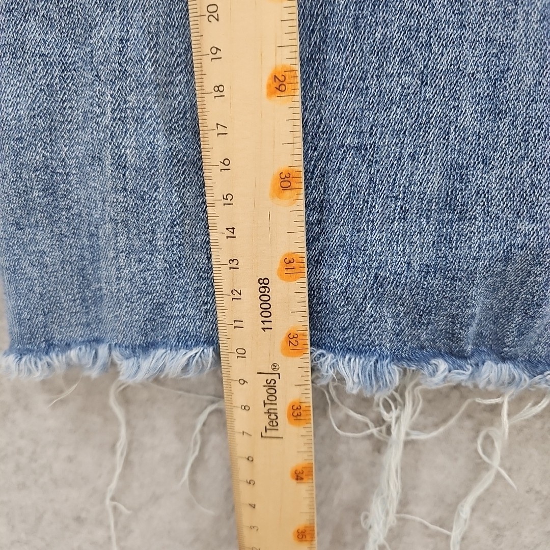 Picture 8 of 10