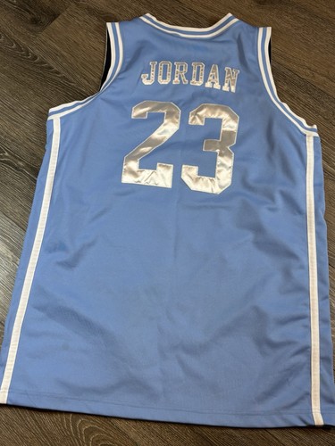 Vintage Michael Jordan #23 North Carolina Tar Heels Nike Trikot Herren Medium genäht - Bild 7 von 8