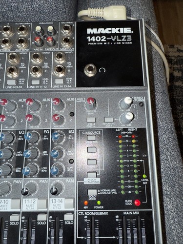 Mackie 1402-VLZ3 14 Channel Audio Mic / Line Mixer/ Not Fully Tested/PARTS Read! - 第 6/17 張圖片