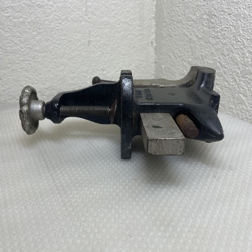 Vintage PEXTO 2-1/2" Jaw Clamp on Bench Top Vise Made in USA ***AS IS***USED*** - Picture 6 of 9