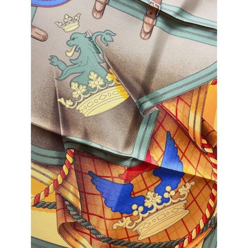 HERMES 90 Kare Large format scarf - Picture 6 of 9