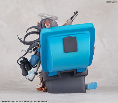 BANDAI - miyuページ elegant Blue Archive Miyu Observation of a Timid Person 1/7