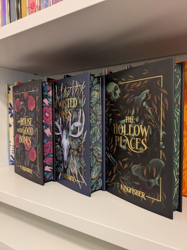 T. Kingfisher Special Edition Hardcover ✨ SPRAYED EDGES, SIGNED, FIRST EDITIONS
