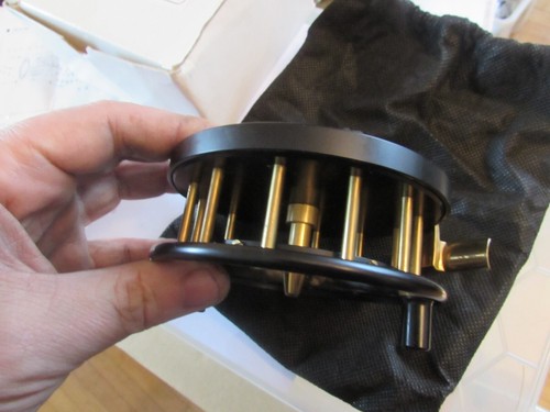 unbenutzte Free Spirit Match Aerial Wide Signature Centerpin Angelrolle verpackt 4,5" - Bild 9 von 20