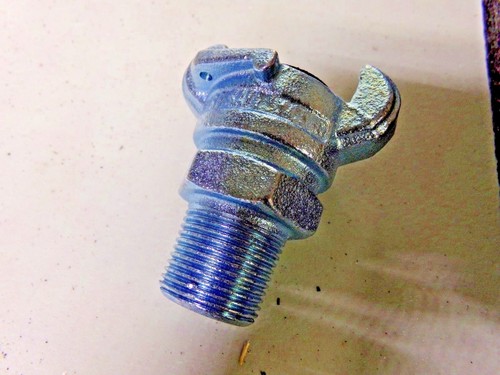 Universal Twist-Lock Coupler, 3/4 In NPT Male(EF) - Picture 1 of 3