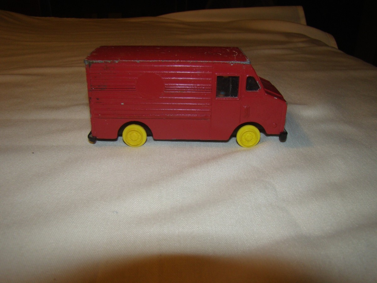 ブリキ玩具★ヴィンテージ ERTL／アーテル★ダッジ バン／希少な当時物used Ertl Collectibles 4 1/8