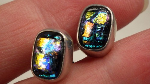Vintage Sterling Silver 925 Earrings Stud Dichroic Glass Opal-Like Gorgeous - Picture 4 of 8