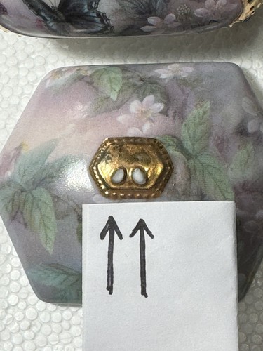 Lena Liu's Enchanted Wings Porcelain Music Box - Wings Of love- D9239 Signed - Picture 15 of 15