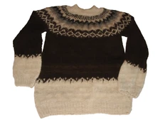Paititi Woolens Women's Alpaca Wool Handknit Sweater Medium
