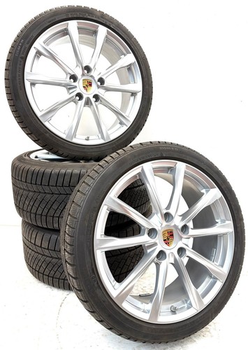 Porsche 718 982 Boxster 19 Zoll Alufelgen Continental Winter M+S Reifen Cayman 981