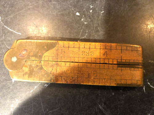Regla vintage de madera y latón 4 pliegues 12" con pinza #232 - Imagen 8 de 11