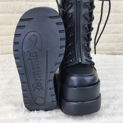 Botas Void Negras Mate Plataforma Reflectante Cuña Media pantorrilla EN CASA NY Demoníaco - Imagen 5 de 12
