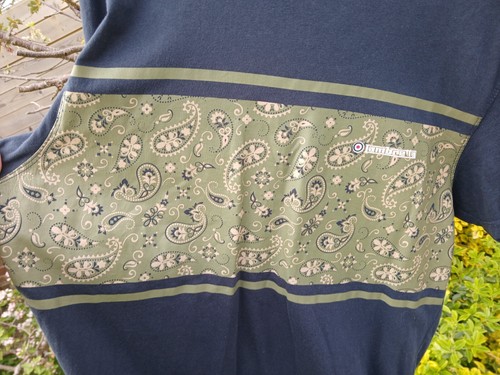 Lambretta Mens Navy Green Paisley Panel T-Shirt - Medium - Picture 2 of 12
