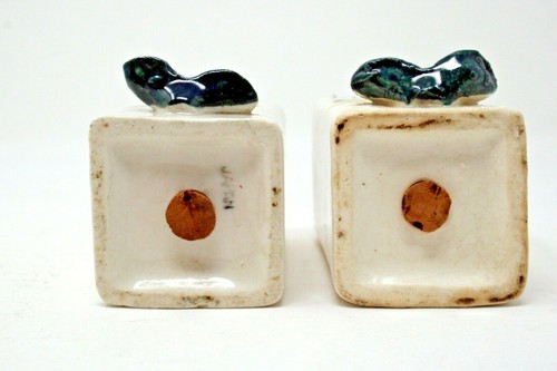 Vintage Japan Ceramic Spice Shakers Rooster Raised Design Cloves & Nutmeg - Picture 4 of 5