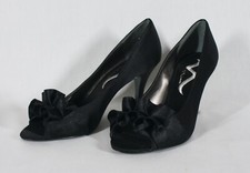 NINA LADIES BLACK SATIN PEEP TOE PUMPS WITH BOW SIZE 8M 3" HEEL WORN ONCE