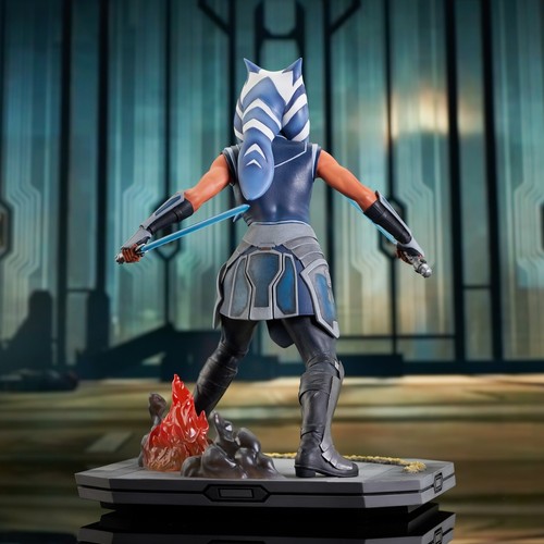 Ahsoka Tano - Star Wars 1:6 Scale Statue - Website Exclusive - Gentle Giant - Foto 4 di 10