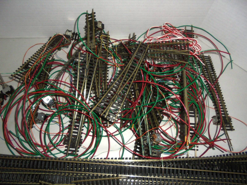 ATLAS HO NICKEL TRACK COLLECTION WITH SWITCHES,MOTORS, AND TOGGLE SWITCHES USED - Picture 2 of 6
