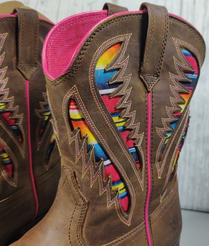 Ariat Kids Quickdraw VentTEK Bota Occidental Marrón Envejecido/Serape Talla: EE. UU. 5 - Imagen 6 de 8