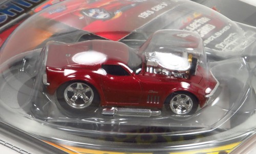 Muscle Machines Series 5 1969 Chevy 69 Corvette Stingray Chevrolet Red 1:64 - Picture 4 of 12