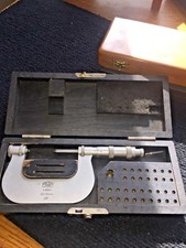 CARL ZEISS JENA 0.01MM 25-50MM 20DEGREE THREAD PITCH MICROMETER