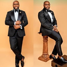 Paisley Jacquard Men Suits Regular Fit Peak Lapel Formal Tuxedos Formal Dinner