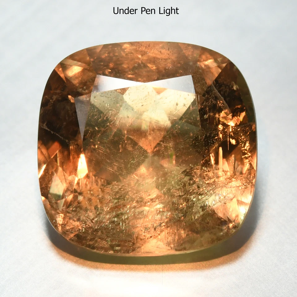 Piedra preciosa suelta natural sin tratar cambio de color de diáspora turca de 10,24 quilates Foto 3 de 3