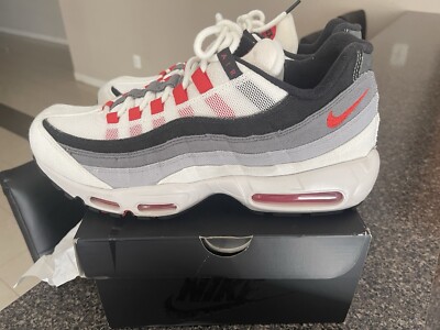 Men's Nike Air Max 95 QS, Summit White/Chili Red Size 11.5 (2021