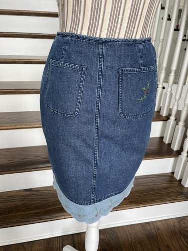 Liz Claiborne Denim Skirt Womens 2P Petite Vtg Blue Jean Scalloped Embroidered - Picture 8 of 12