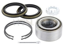 Radlagersatz SNR R168.26 für NISSAN PRIMERA P11 MAXIMA P10 QX WP11 Hatchback PRO
