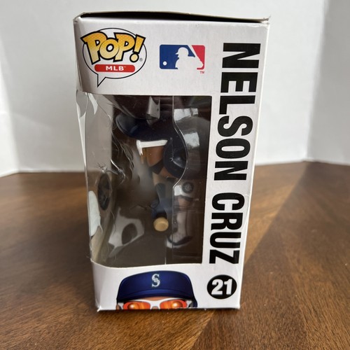 Funko POP MLB Seattle Mariners NELSON CRUZ #21 Boomstick Stadium Giveaway SGA - Picture 2 of 6