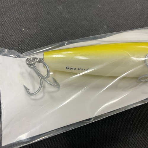 Vintage Fish On 8 “Spook” 3oz  -Surf Lure- Striper Plug  Custom - Picture 3 of 5