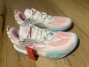 【2回のみ使用】WADE All City 12 encore US11 WOW 11 BUT CHEAPER?! Wade All City 12 Encore - YouTube