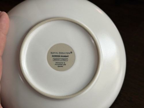 Royal Doulton Gordon Ramsay Bread Street Bowls 6.5”White Gray Rim Set Of 2 - Picture 9 of 11