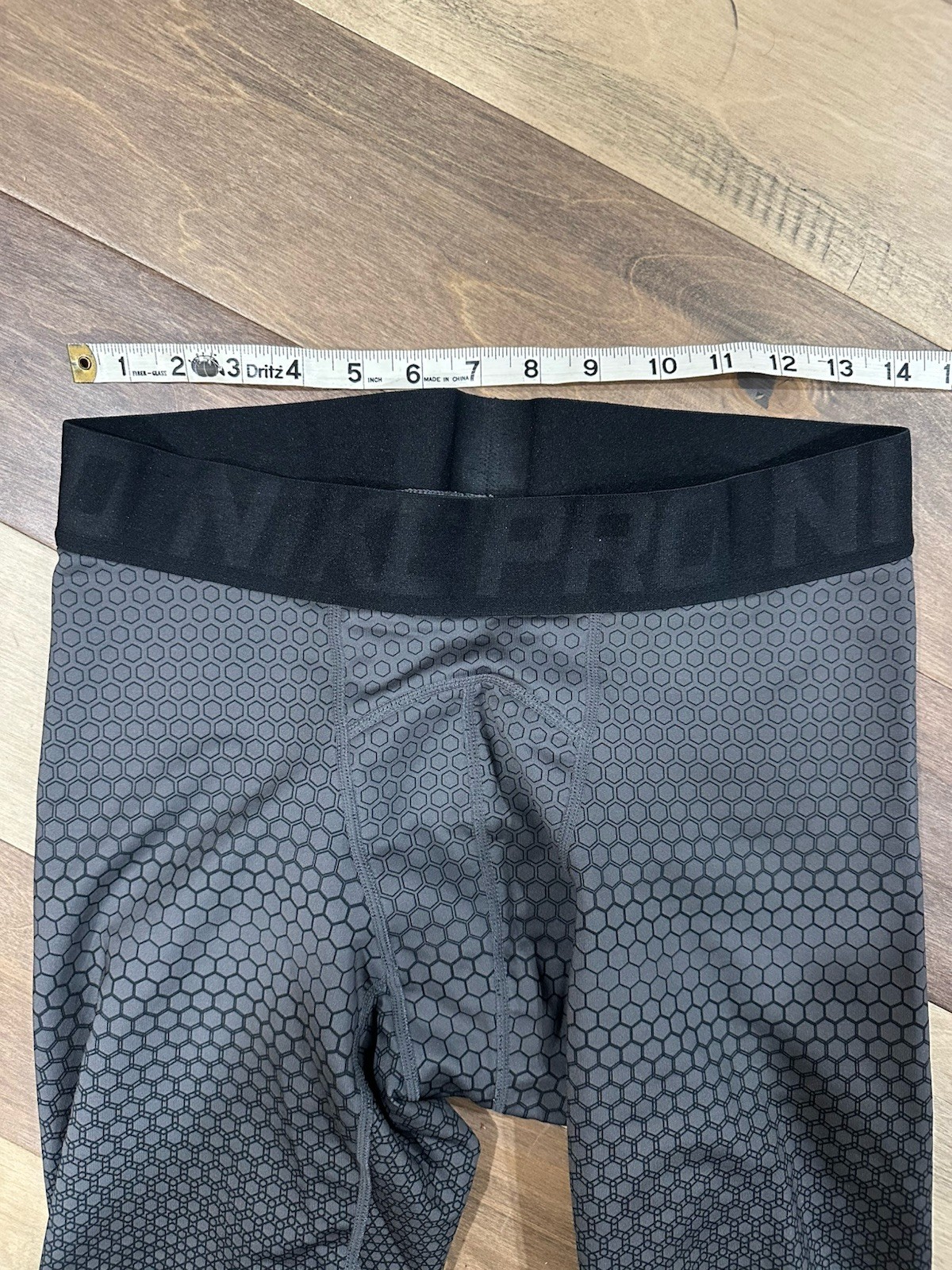 Nike Pro Hyperwarm Hexodome Compression Tights Me… - image 2