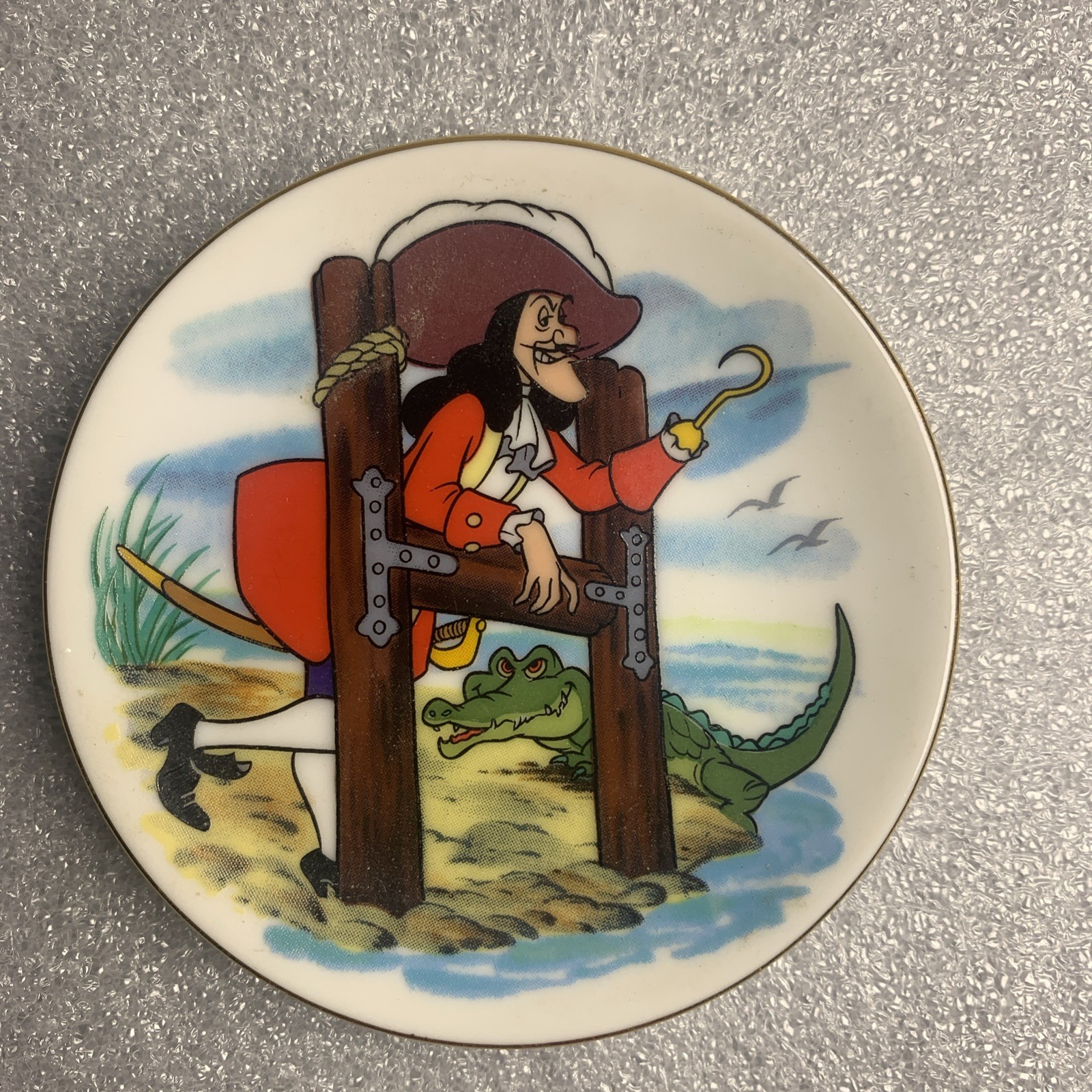 Picture 1 of 2