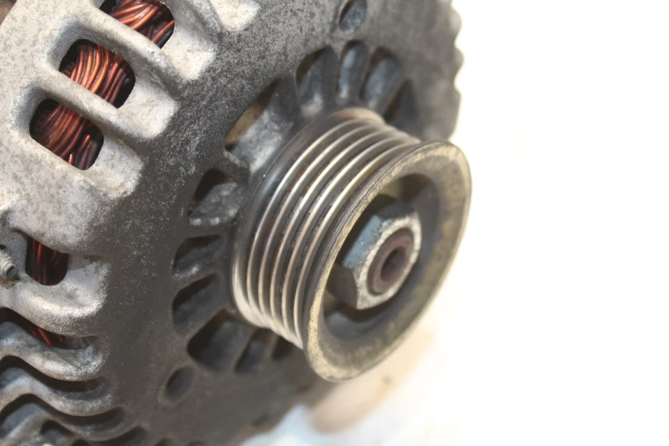 Alternador Hummer H2 6.0 2003 2004 2005 Foto 3 de 4