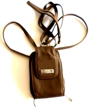 Buxton Brown Small Leather Compact Bag Cell Phone Credit Card Holder