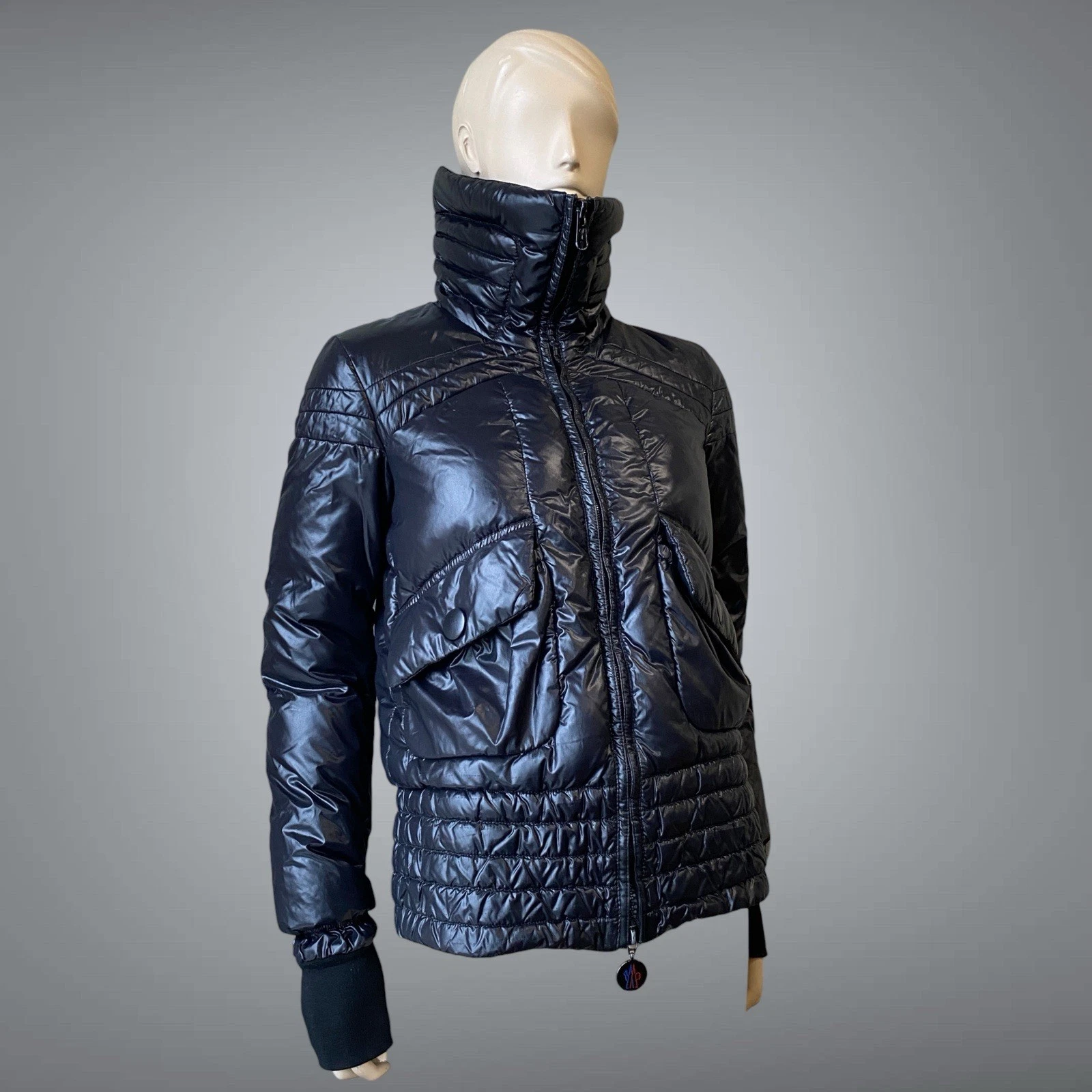 Moncler — Moncler  TESIA VTG 2000s Women Black Quilted Down Jacket Size 1 S