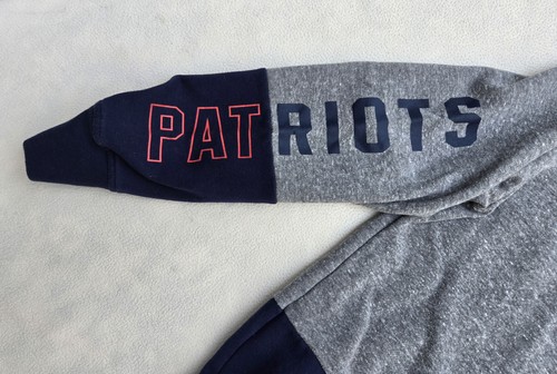 New England Patriots Hoodie Mens Small NFL Football Pullover Team Apparel Patrio - Picture 7 of 13