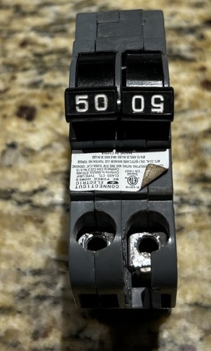 INTERRUPTOR DE CIRCUITO ELÉCTRICO DE DOS POLOS 50 AMPERIOS CONECTICUT UBIF-0250N. MISS DOS TORNILLOS - Imagen 1 de 3