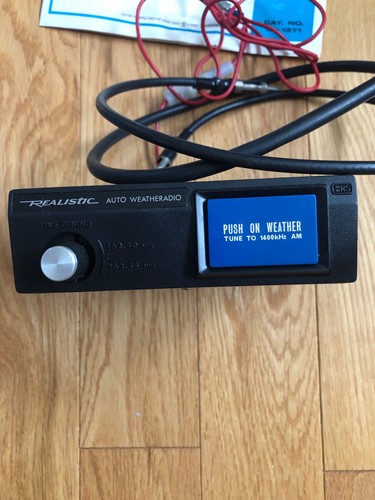 Vintage Realistic Weateradio for Car by Radio Shack in Original Box - Picture 4 of 5