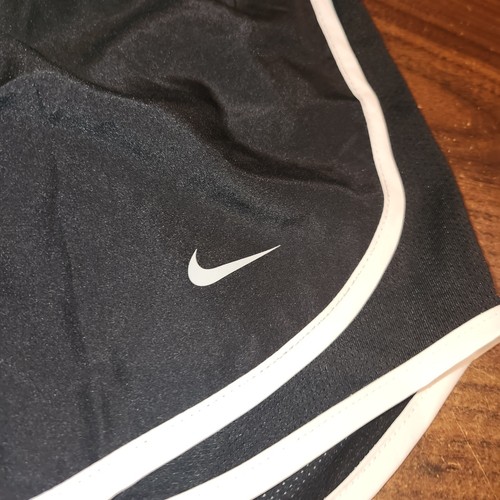 NEW NIKE [1X] Women's 3.0" DRY TEMPO DRI-FIT Yoga Gym Shorts Jogging Sz Small - Picture 3 of 7