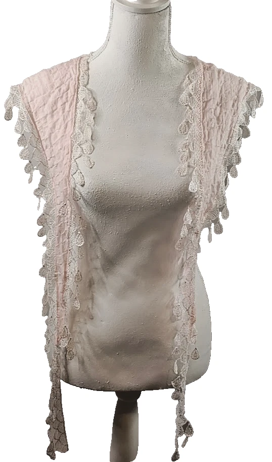 Bufanda clásica de cizalla de encaje rosa triángulo velo capilla suave para mujer Foto 3 de 4