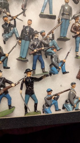 600+ Pewter Toy Soldiers - Picture 24 of 24