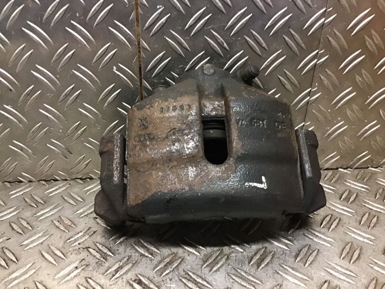 Picture 1 of 5