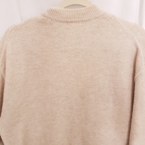 H&M Beige Long Sleeve Comfy Pearl Round Neck Sweater Size Small - Picture 18 of 19