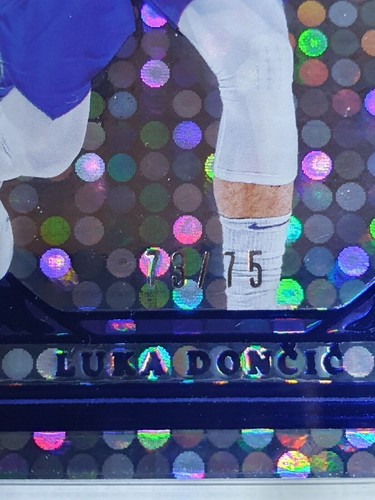 2021 Panini Crown Royale Luka Doncic #5 BLUE /75 Holo Pivotal Players - Rare - Picture 2 of 3