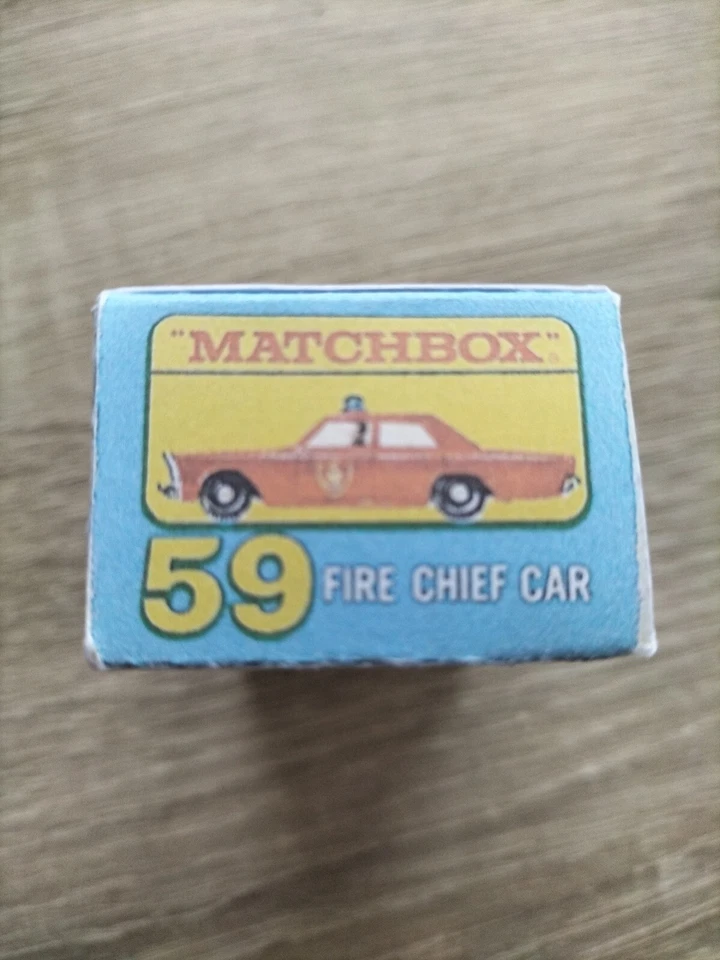 Matchbox Regular Wheels No59 Fire Chief car  - Replica / Copy Box only - Image 3 of 3